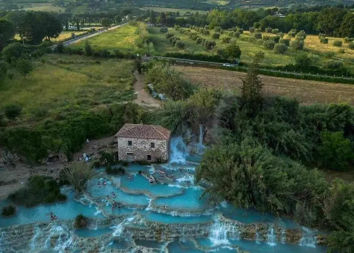 Eli House Catabbio